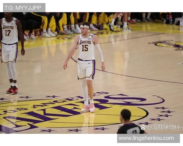 开拓者与湖人激战G4争夺季后赛晋级关键战役的精彩瞬间与战术解析