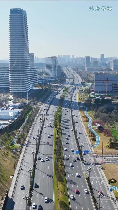 高新大道,武汉现代城市道路建设的天花板 武汉 我的城市 光谷 航拍